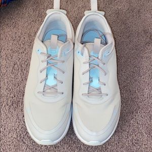 Nike Air Max Dias size 9